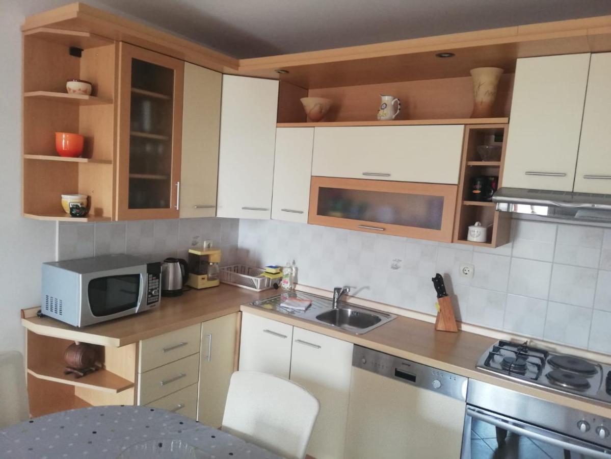 Apartment Mia - Spacious Apartment On 85 M2 With Beautiful Sea View Trogir Exteriér fotografie
