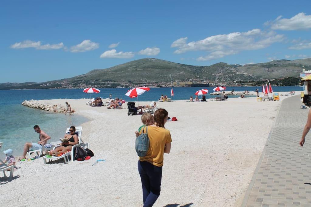 Apartment Mia - Spacious Apartment On 85 M2 With Beautiful Sea View Trogir Exteriér fotografie