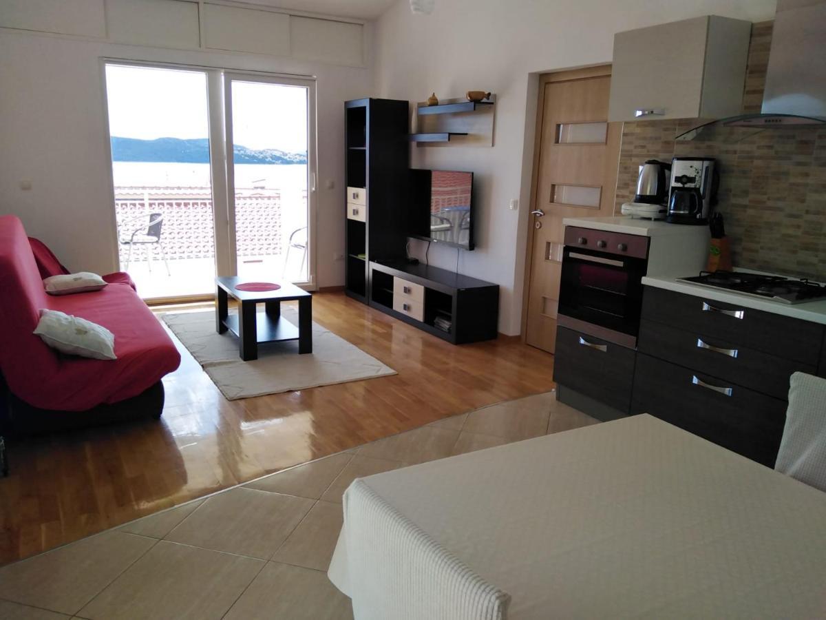 Apartment Mia - Spacious Apartment On 85 M2 With Beautiful Sea View Trogir Exteriér fotografie