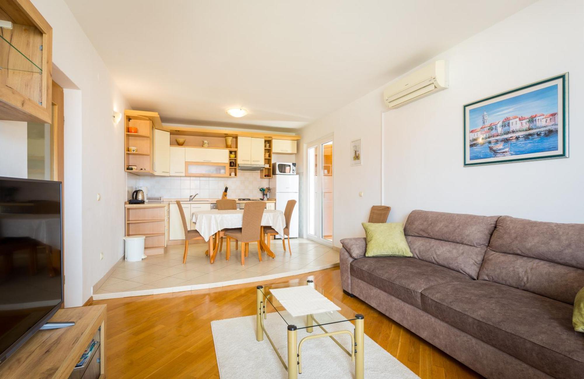 Apartment Mia - Spacious Apartment On 85 M2 With Beautiful Sea View Trogir Exteriér fotografie