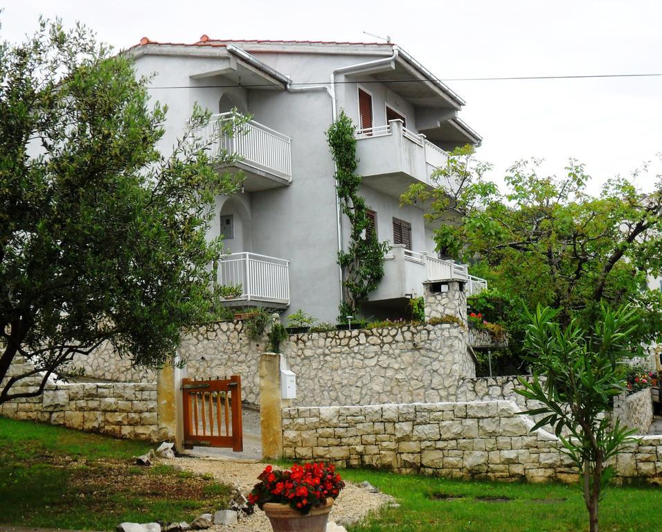 Apartment Mia - Spacious Apartment On 85 M2 With Beautiful Sea View Trogir Exteriér fotografie
